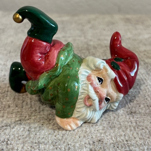 Set of Five Holiday Elf Figurines Christmas Decor - Picture 5 of 10